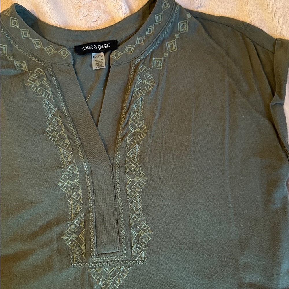 Embroidered Gray Top